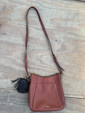Fossil crossbody